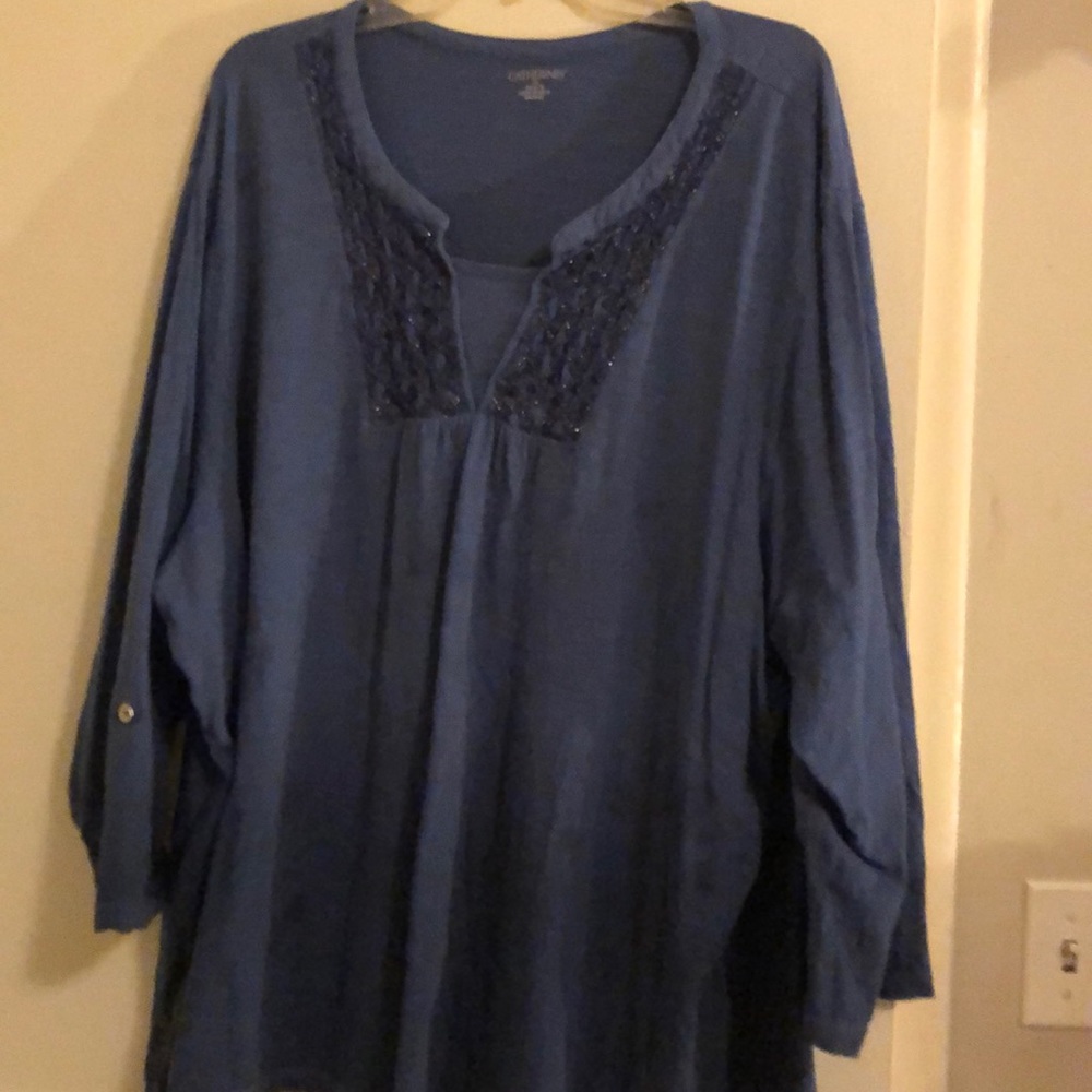 Blue top